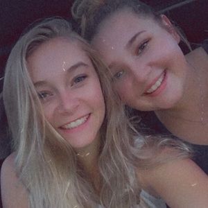 Meet your Posher, Carly